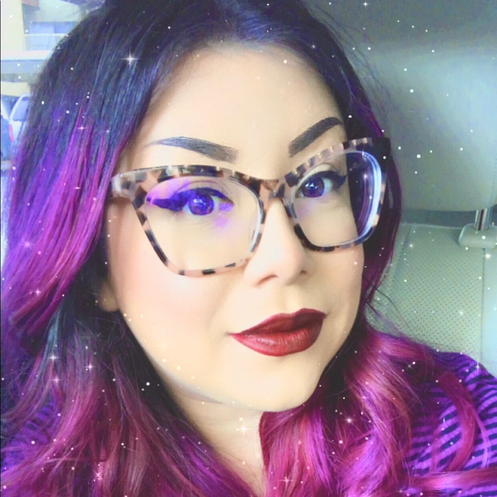 Meet your Posher, Alondra